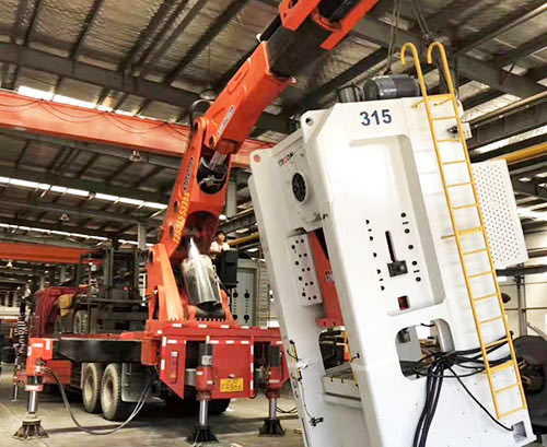 叶县提升工作效率，选择优质折臂吊租赁服务